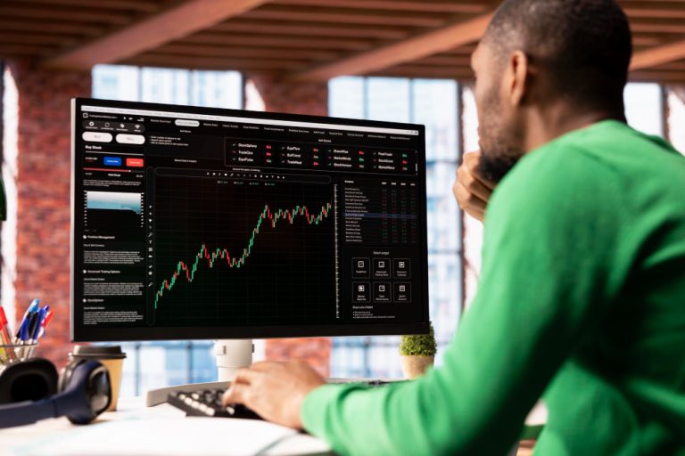 Alpha Dinero, la herramienta ideal para invertir dinero desde cualquier sitio